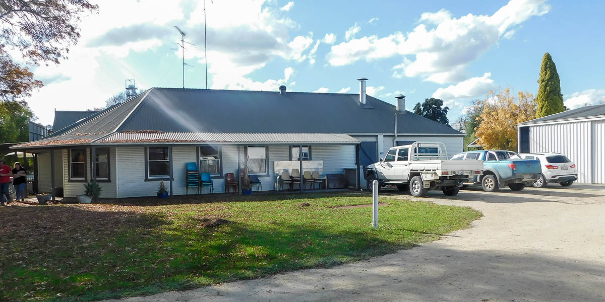 Frances Hotel Motel Photo