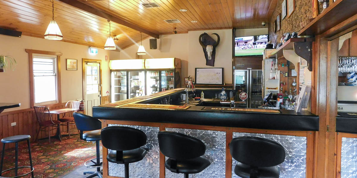 Frances Hotel Motel Photo