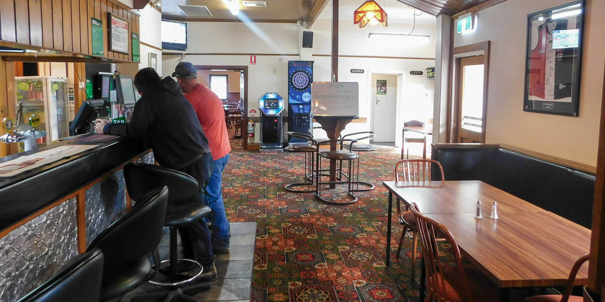 Frances Hotel Motel Photo