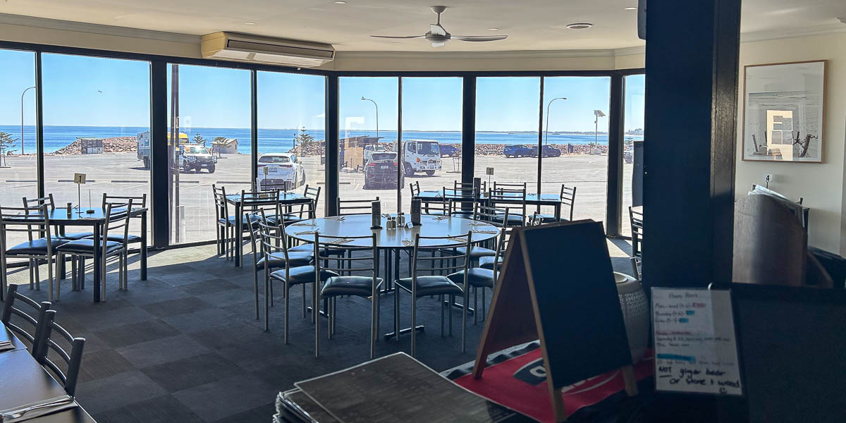 Port Hughes Tavern SA Photo