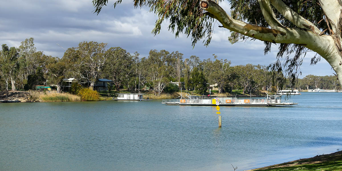 Terminus Hotel Morgan Photo