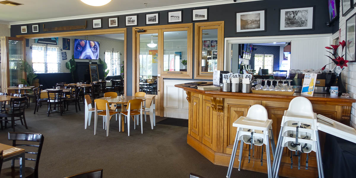 Mount Compass Tavern Photo