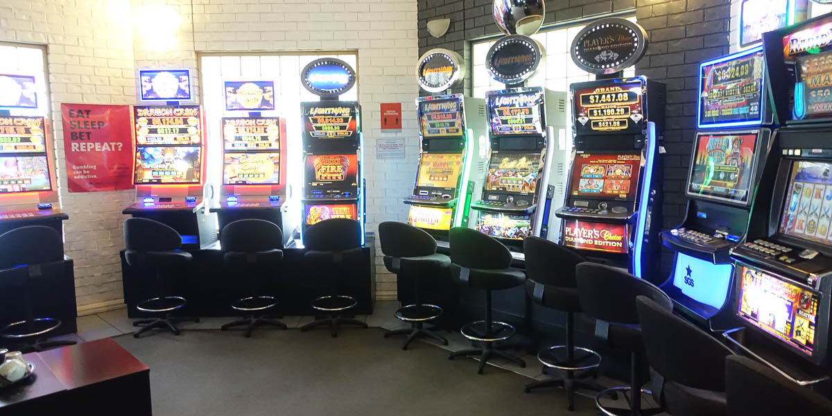 Mount Compass Tavern Photo